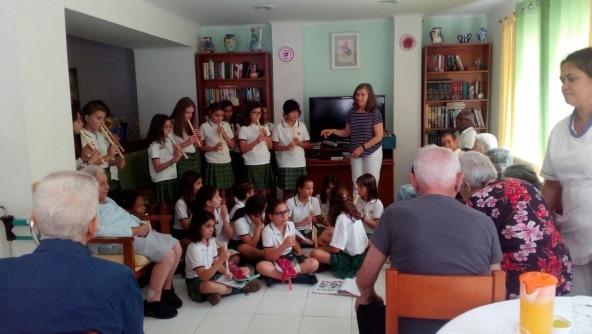 Planalto - Visita Solidária à Casa de Repouso “Poiso Nossa Senhora de Fátima”