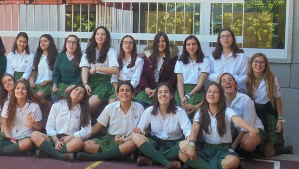 Planalto - Crisma das alunas do 9º ano na Sé de Lisboa 