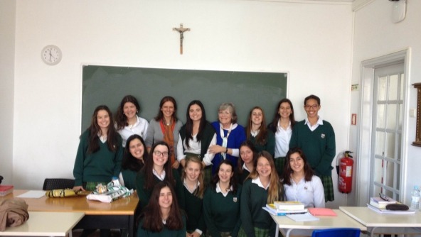 Planalto - Patrícia Moraes Sarmento - uma palestra sobre CONVERSÃO a alunas do 12º ano a convite da Profª Fátima Fonseca